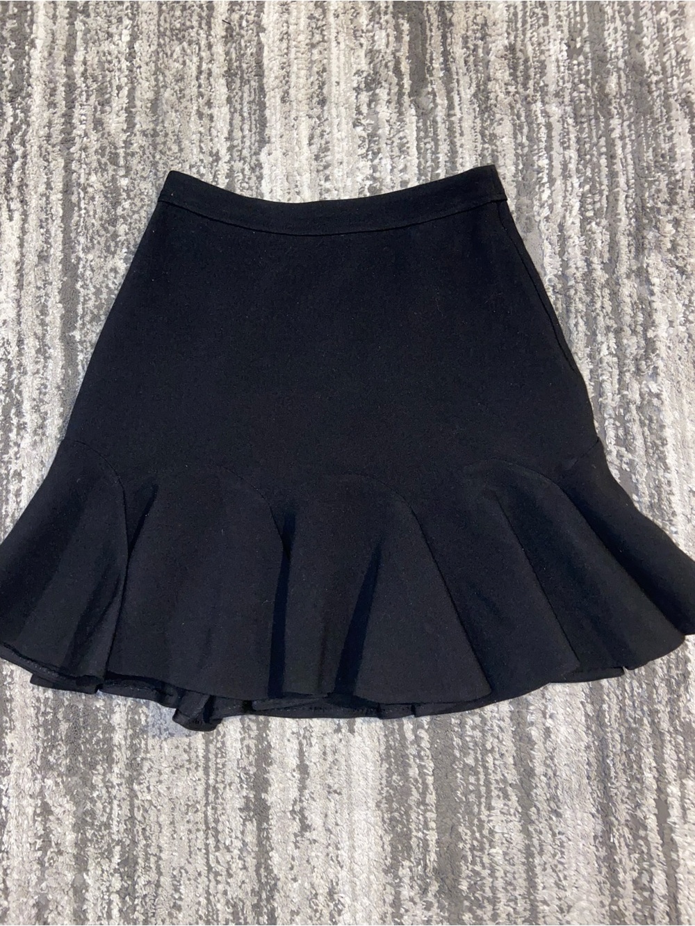 Kate Spade black ruffle ham mini skirt size 0